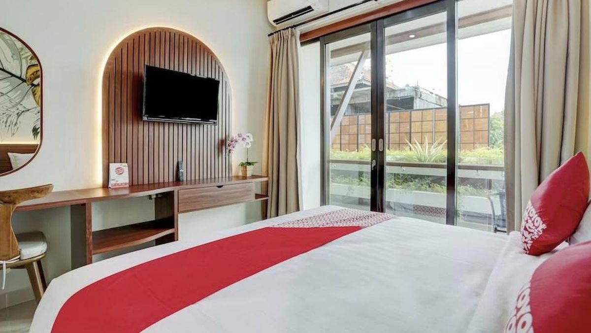 Lobi hotel mewah dengan desain modern di Palembang