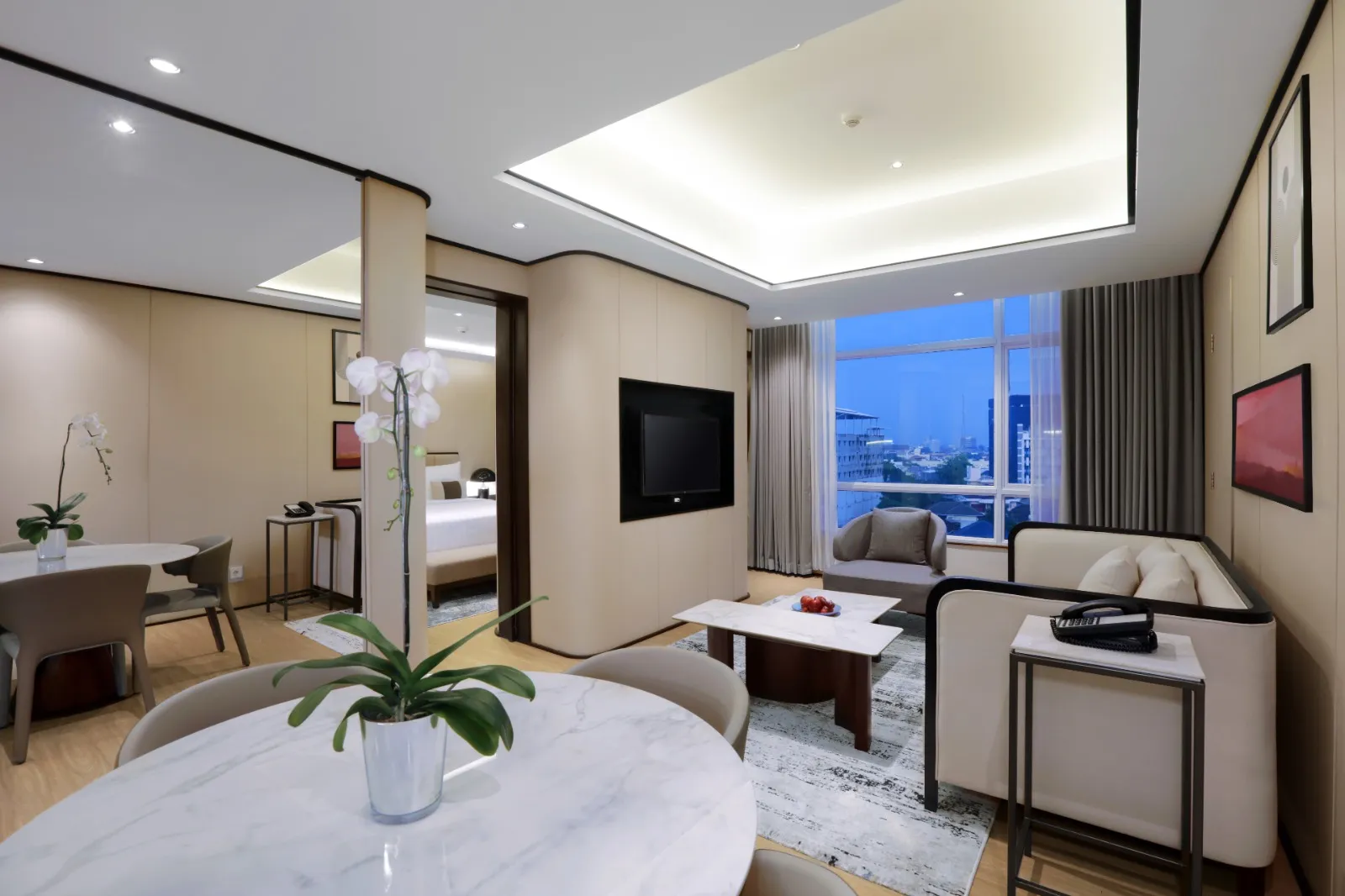 Lobi hotel mewah dengan desain modern